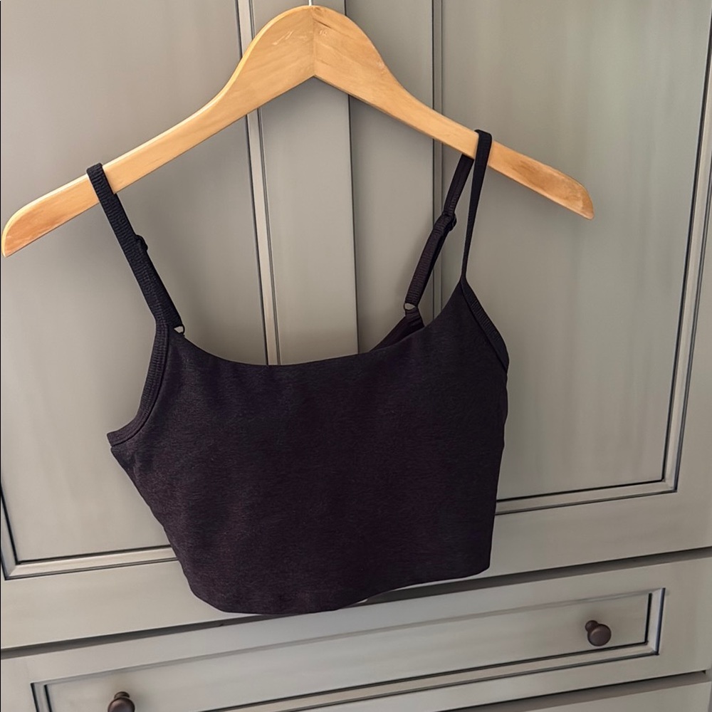 Aritzia Black Crop Top TnAction like new